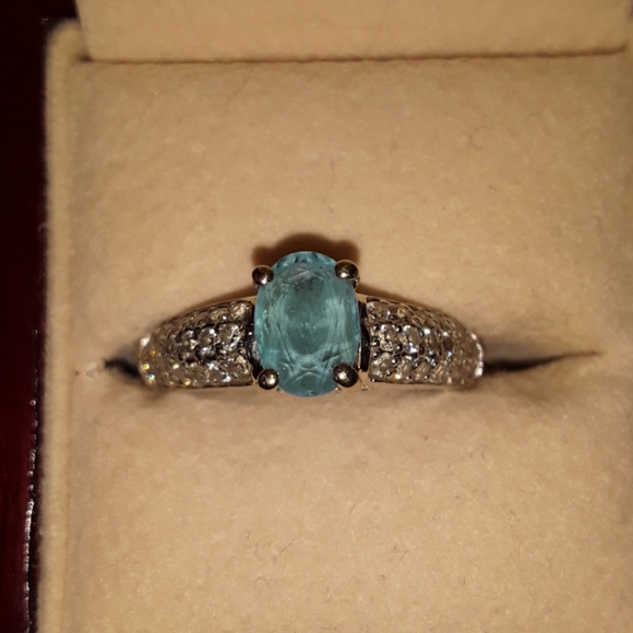 14k white gold ring - Picture 2 of 4